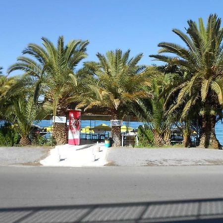 Horizon Aktaion Aparthotel Kalamata Bagian luar foto