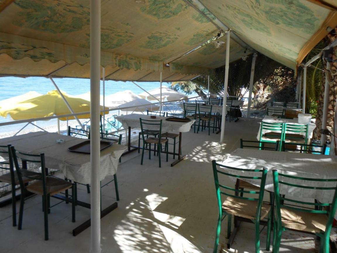 Horizon Aktaion Aparthotel Kalamata Bagian luar foto
